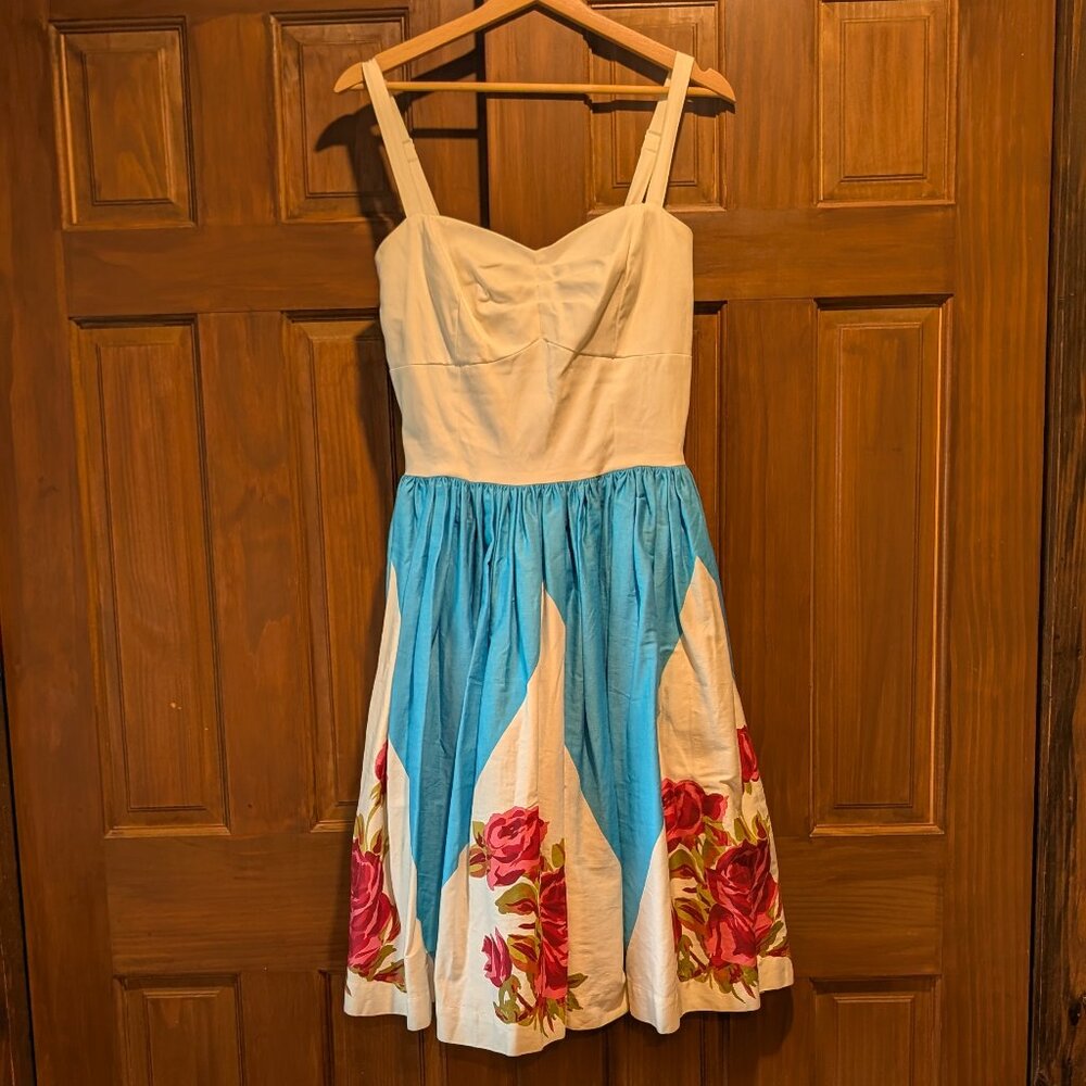 Pinup Girl Clothing Pinup Couture Vintage Gloria Swing Blue Rose Dress (Large)